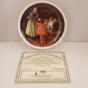 Vintage Norman Rockwell "Grandma's Surprise" Collectors Plate
